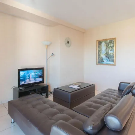 Firenze 108 With Parking By Interhome Apartman
